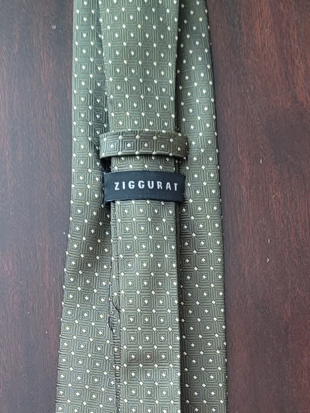 Ziggurat Olive Geometric Silk Tie